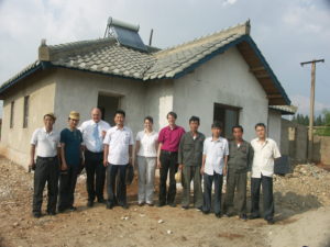 Einweihung erstes energieeffizentes koreanisches Farmhaus